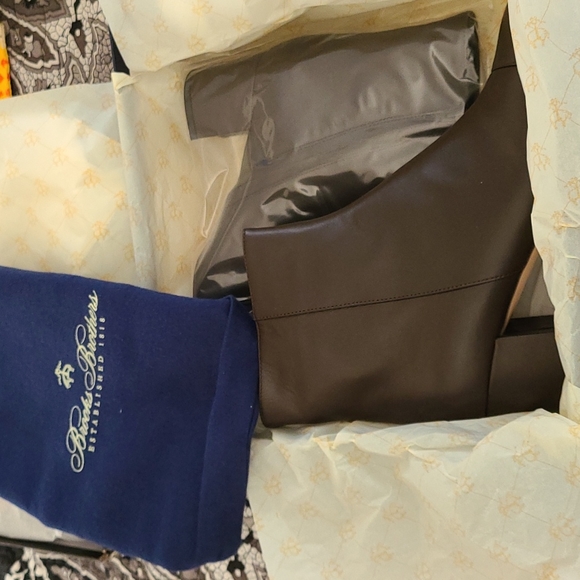 Brooks Brothers ankle boots New in Box - Picture 2 of 6
